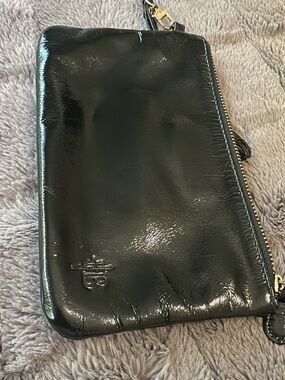 Handbag Butler Wristlet Clutch with Logo Accent 8x5 (bags23)
